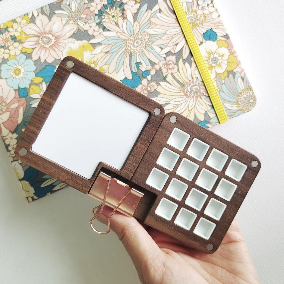WOOD PALETTE - Portable Wooden Watercolor Palette