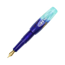 Load image into Gallery viewer, Benu Pixie Pluma Estilografica

