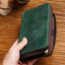 Cargar imagen en el visor de la galería, Estuche de Cuero para Bolígrafos con Bolsillo
