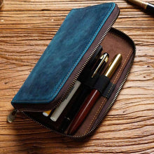Cargar imagen en el visor de la galería, Estuche de Cuero para Bolígrafos con Bolsillo
