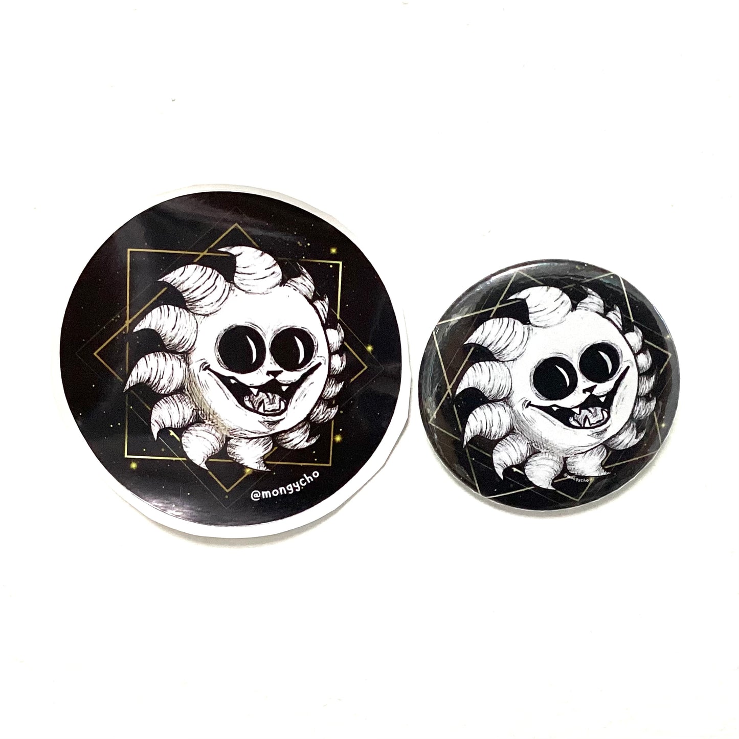 Mongycho - Monstrito Sticker + Pin