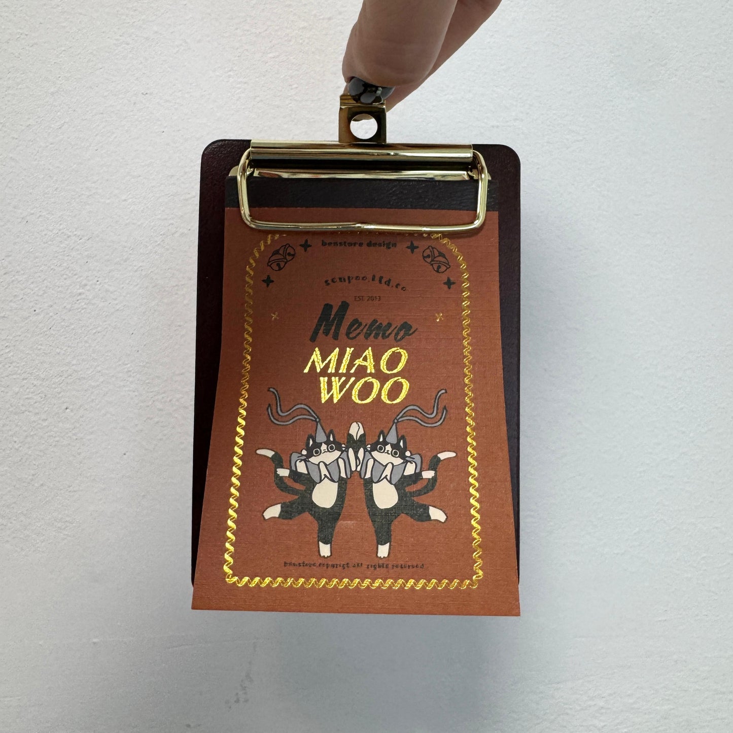 Benstore Design - Memo Pad con su Portapapel