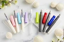 Cargar imagen en el visor de la galería, PILOT  - Kakuno Fountain Pen - Plumas Estilográficas o Fuente
