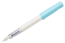 Cargar imagen en el visor de la galería, PILOT  - Kakuno Fountain Pen - Plumas Estilográficas o Fuente
