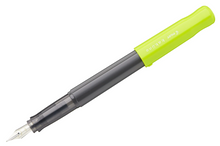 Cargar imagen en el visor de la galería, PILOT  - Kakuno Fountain Pen - Plumas Estilográficas o Fuente
