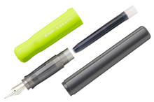 Cargar imagen en el visor de la galería, PILOT  - Kakuno Fountain Pen - Plumas Estilográficas o Fuente
