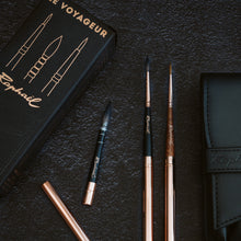 Load image into Gallery viewer, RAPHAEL - Le Voyageur 3-Brush Travel Set (Set Viajero de Pinceles)
