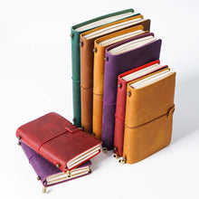 Cargar imagen en el visor de la galería, Cuaderno de Viaje en Cuero
