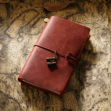 Cargar imagen en el visor de la galería, Traveler&#39;s Cuaderno de Viaje en Cuero
