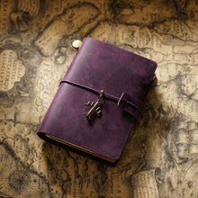 Cargar imagen en el visor de la galería, Traveler&#39;s Cuaderno de Viaje en Cuero
