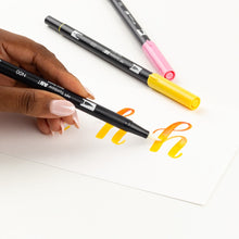 Cargar imagen en el visor de la galería, TOMBOW - Lettering in Color Set
