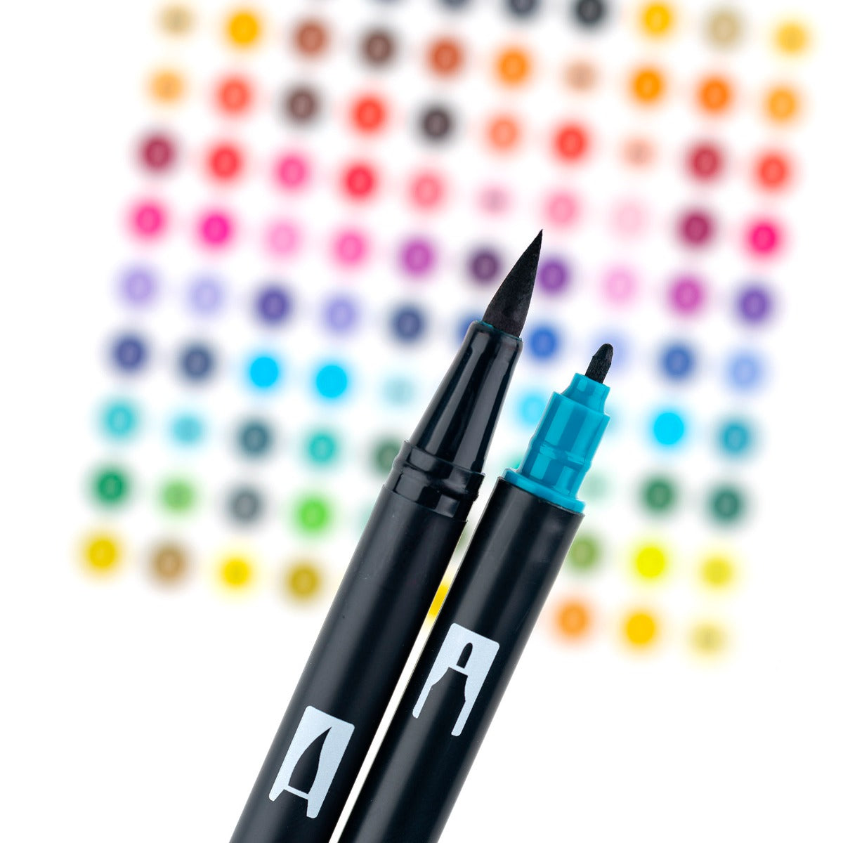TOMBOW - 54PC Dual Brush Pen Art Marker Set in Marker Storage Case (Estuche con marcadores 54 piezas de Dual Brush Incluídos)
