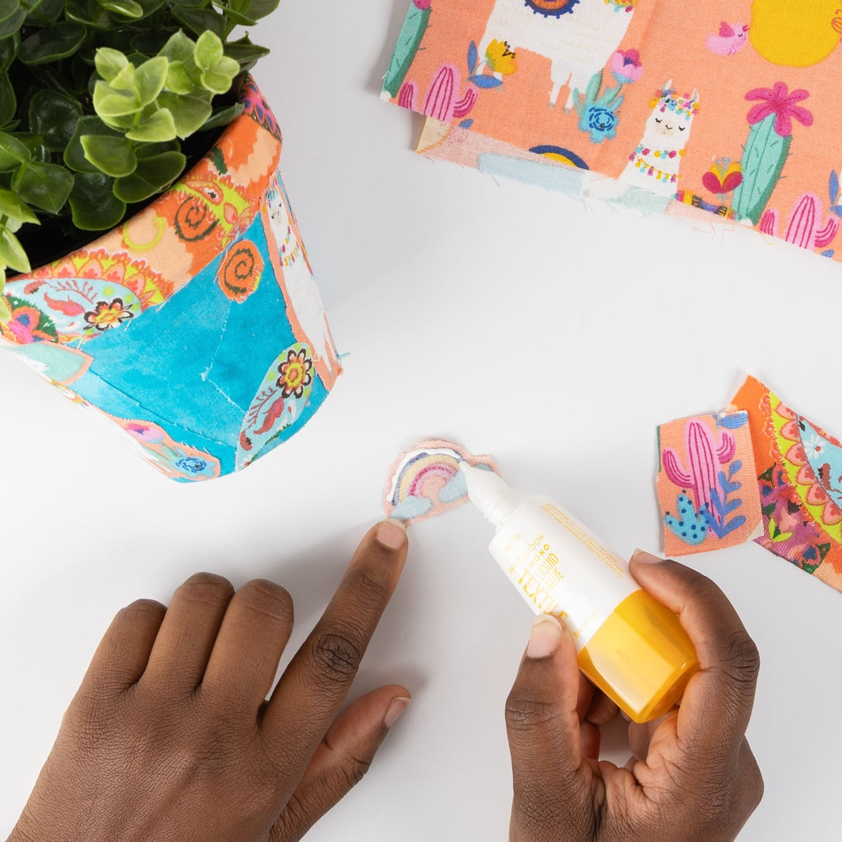 Tombow MONO Textile Liquid Glue - Adhesivo para Textil