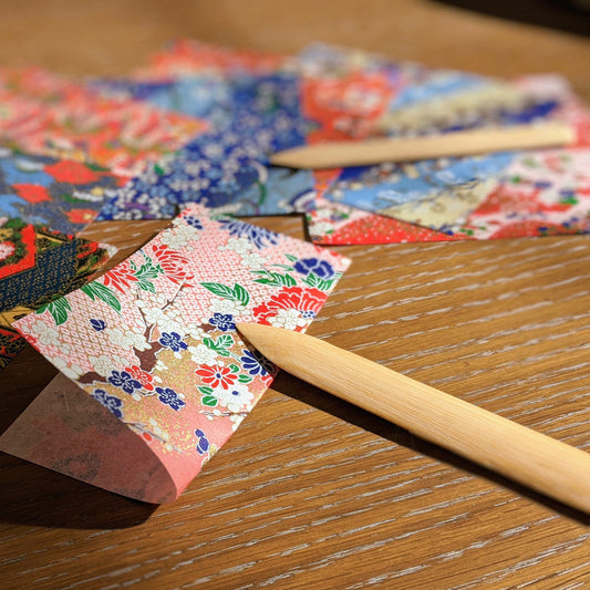 AITOH - Bamboo Paper Folding Tool