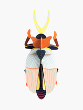 Load image into Gallery viewer, Studio Roof - Lucánidos (Escarabajo) - Giant Beetles

