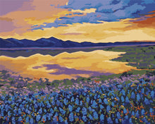 Cargar imagen en el visor de la galería, WINNIE´S PICKS - Bluebonnet Rhapsody de Johnathan Harris
