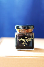 Load image into Gallery viewer, Tinta - Walnut (Nogalina)
